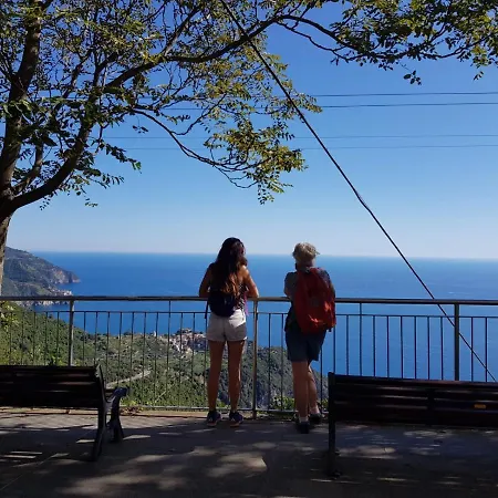 Vitis Vitae Vernazza, San Bernardino 5 Terre Apartment